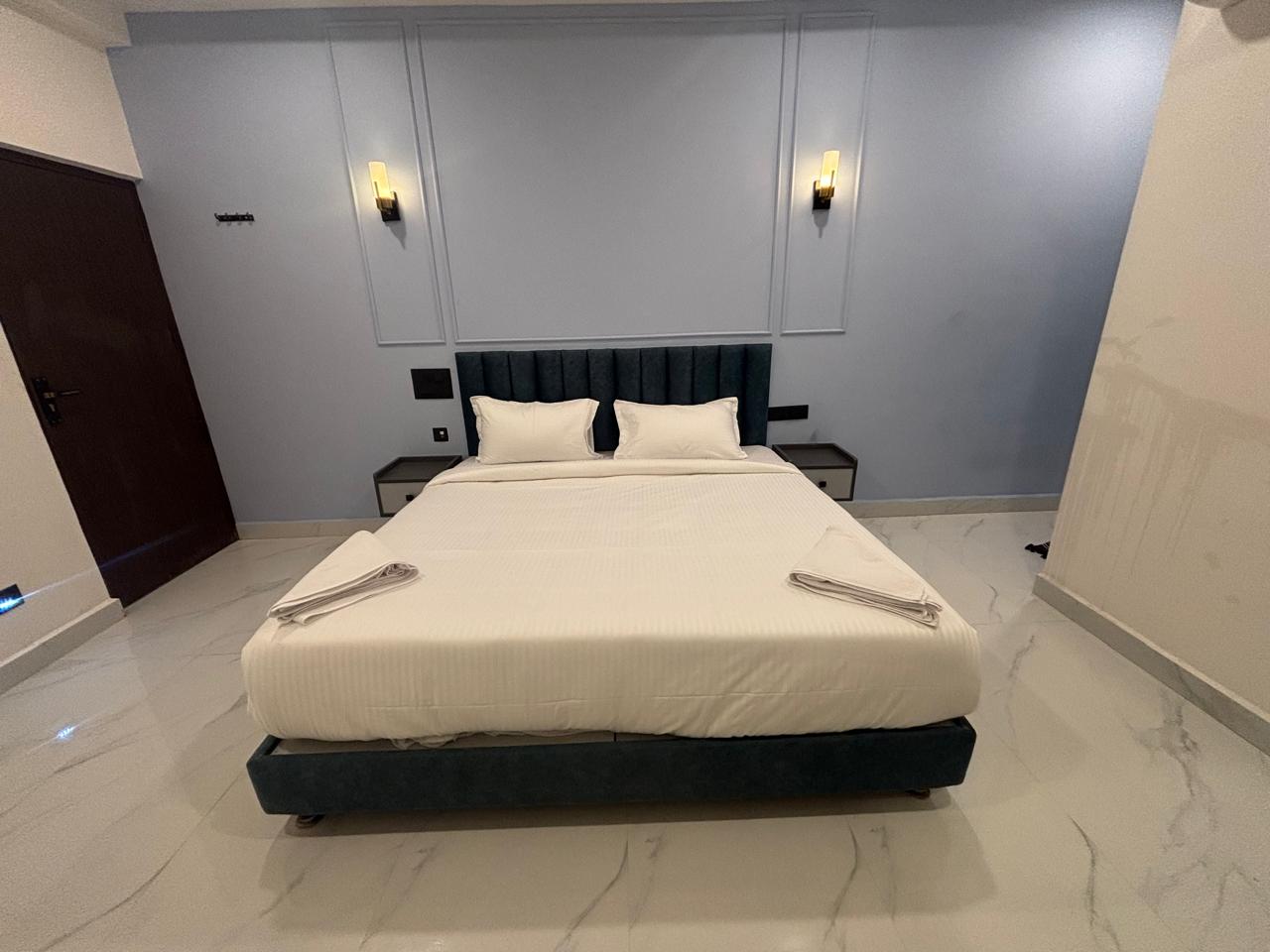 Daiwik Grand Room at Hotel Daiwik, Tirupati